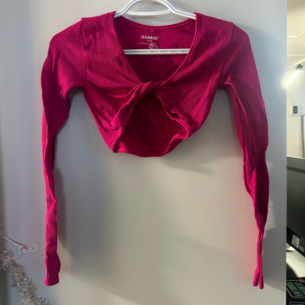 Sabrina Twisted Seamless Long Sleeve Tee